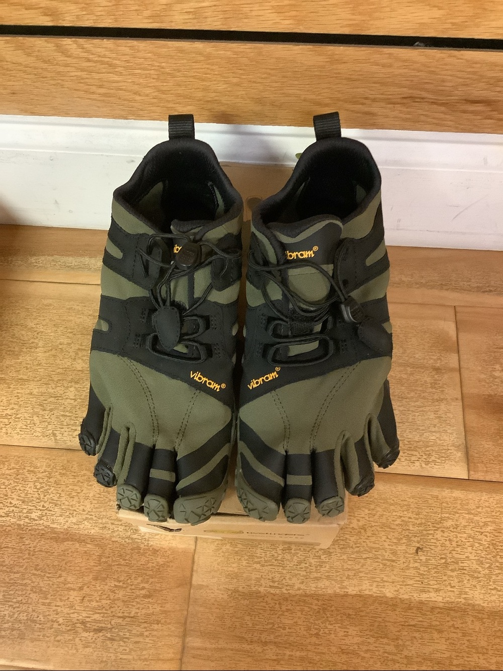 Vibram V-Trail 2.0 Ivy/black